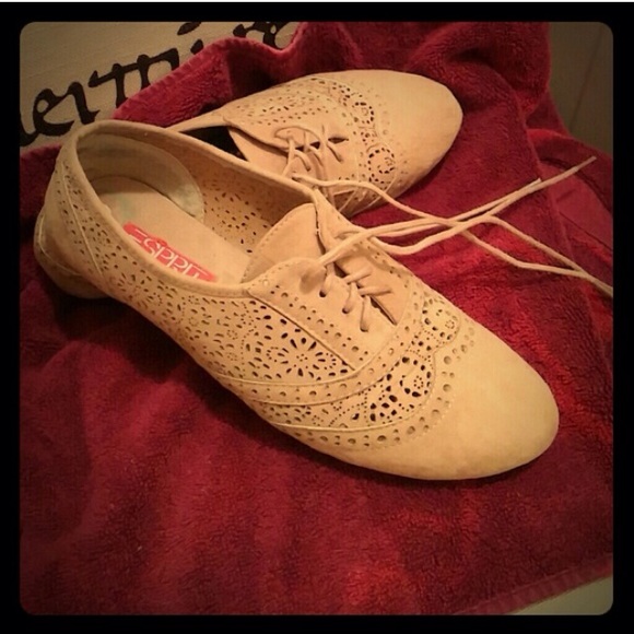 ESPRIT Oxford flats