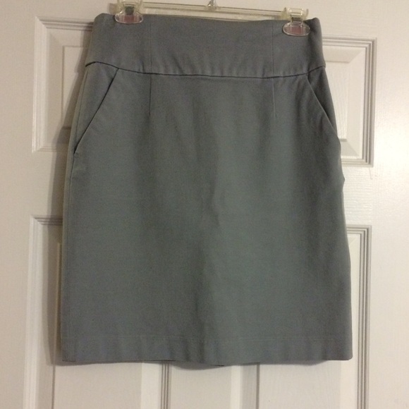 Banana Republic Grey Stretch Skirt