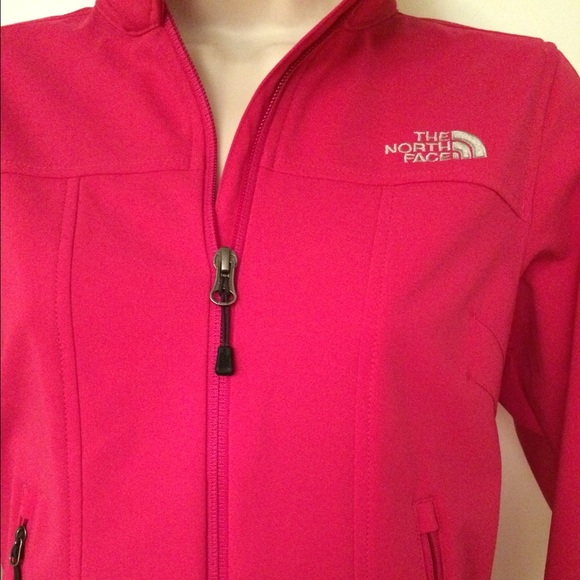 💖⚡️SALE💗The North Face Wind 💨Breaker NWT - Picture 2 of 4