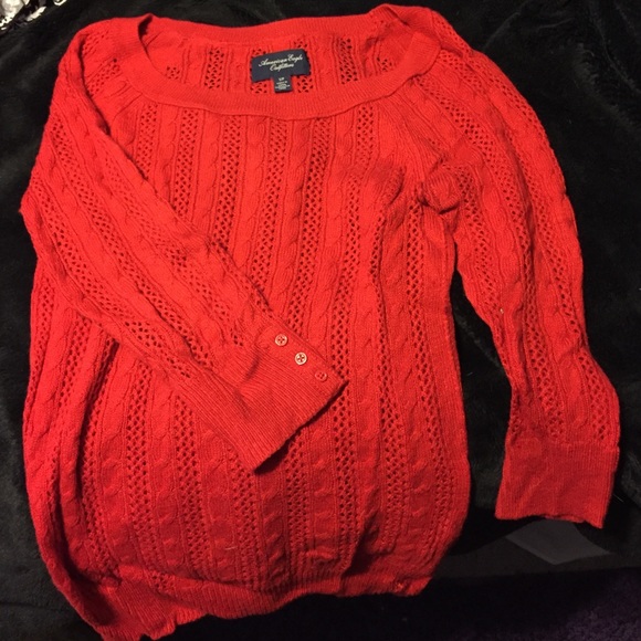 American Eagle Outfitters Sweaters - BOGO 💋 Red Sweater