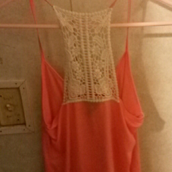 Tank top - Picture 2 of 2