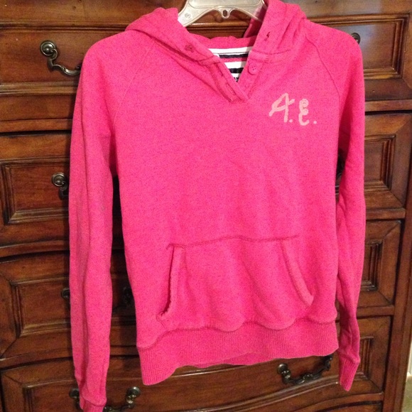 Pink American eagle hoodie