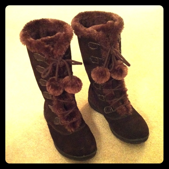 Brown White Mountain Winter Boots size 8