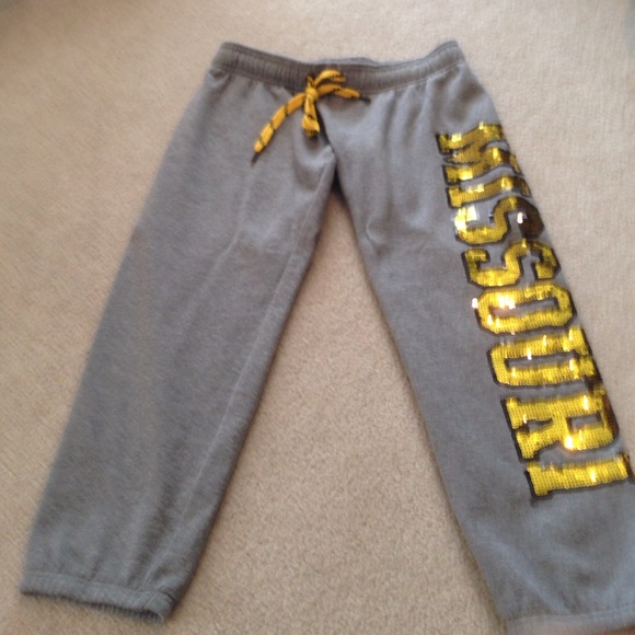 Grey, university of Missouri Capri sweatpants