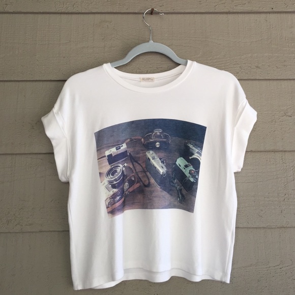 🚫SOLD🚫Brandy Melville Camera Top