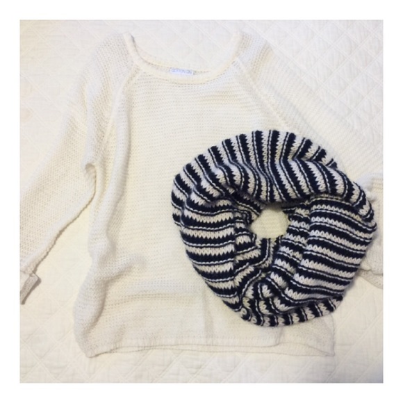 White Oversized Knitted Top