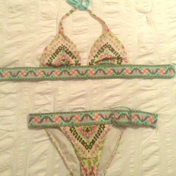 Adorable VS bathing suit - barely worn!