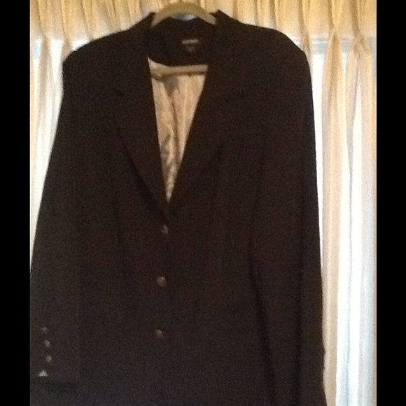 Navy blazer, light blue lining