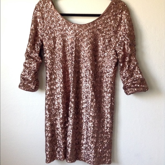 Gold sparkly sequins dress