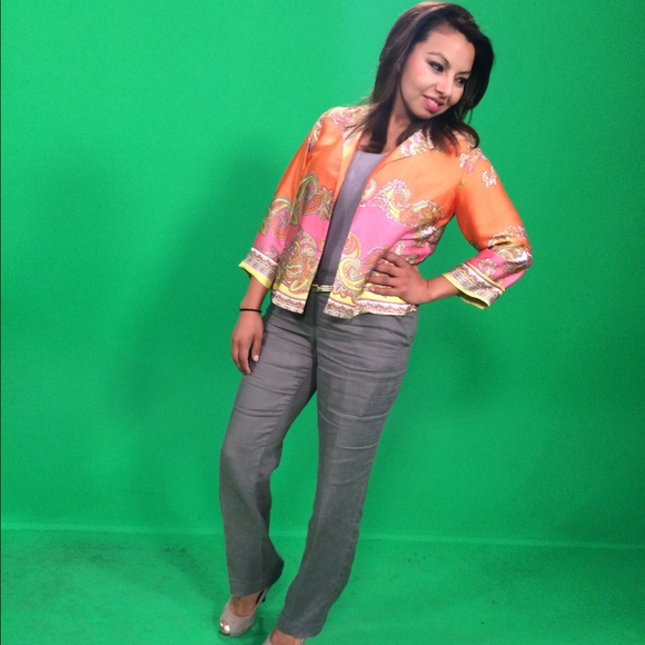 🌟🌟 Beautiful H&M Multi-Color Blazer🌟🌟 - Picture 2 of 3