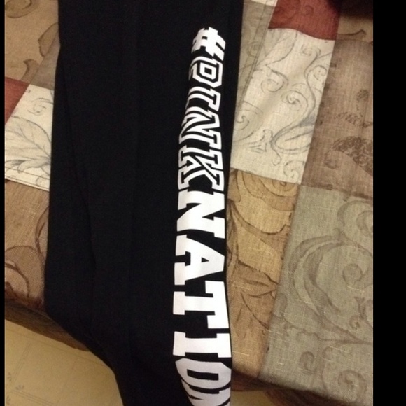 Vspink new leggings still available !!