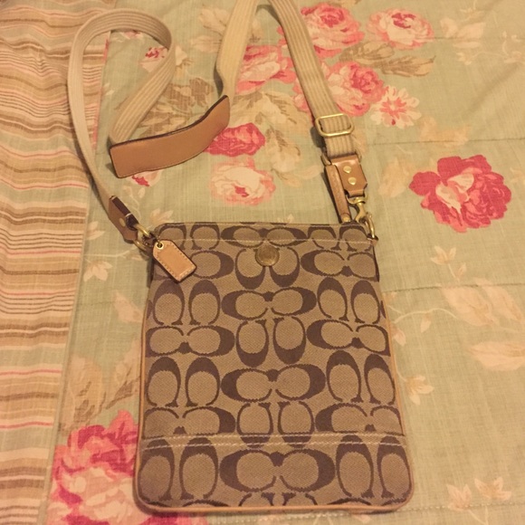 💥💥💥Authentic Coach Bag!!💥💥💥