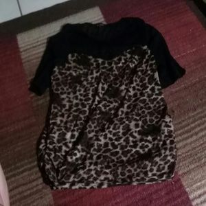 Leopard print top