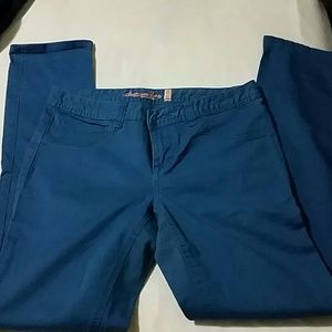 Blue curvy skinny pants