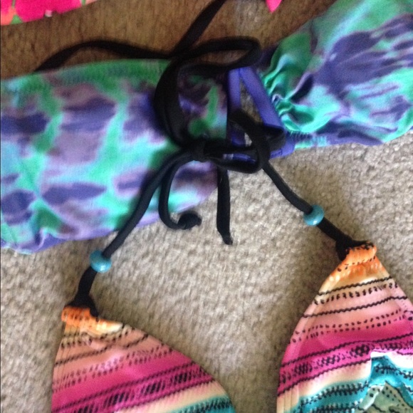 HUGE bikini bundle!!!! - Picture 3 of 4