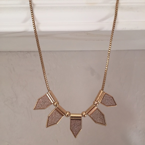 Express Jewelry - Pink & Gold Necklace