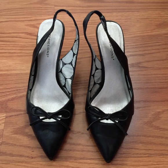 Black pointy low heels