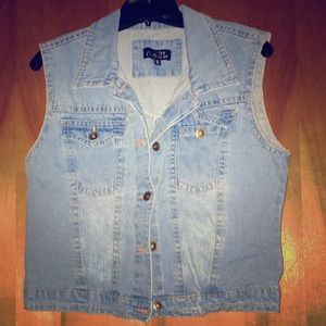 Jean Vest