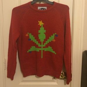Weed Christmas sweater 😂❤️