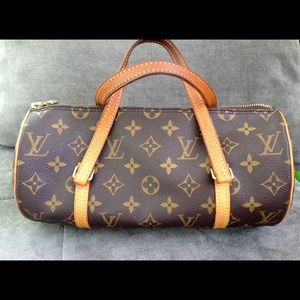 Authentic Louis Vuitton Papillon 26