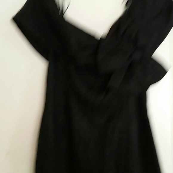 SOLD Black bow vintage dress by Phoenix size 10 - Picture 2 of 4