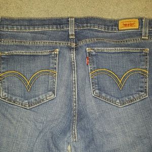 Levi Too Superlow Bootcut Jeans