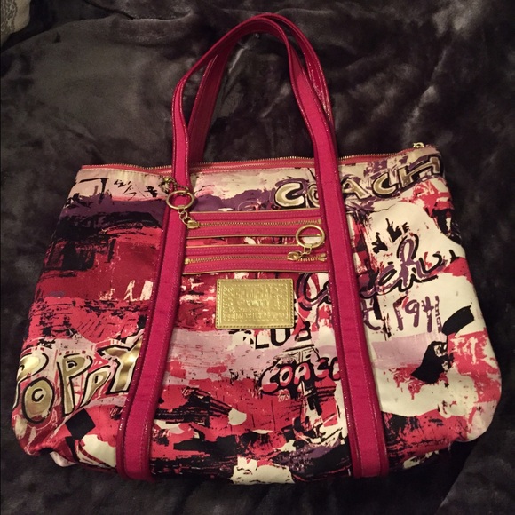 Very used Coach Poppy Graffiti tote