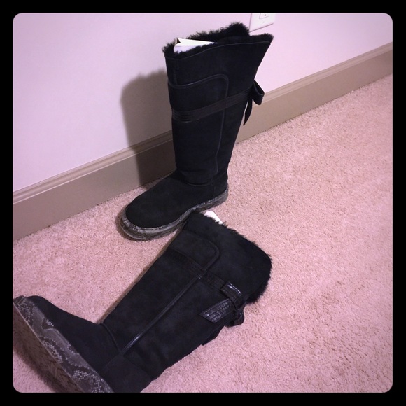 Genevieve Black UGGs and Homage protectors