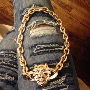 Lion head chain necklace 💢