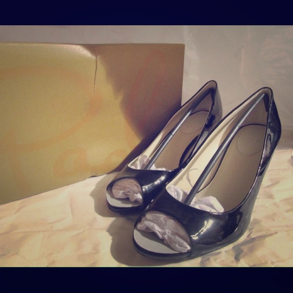 ✨NEW✨ Black Wedges Heels 💖