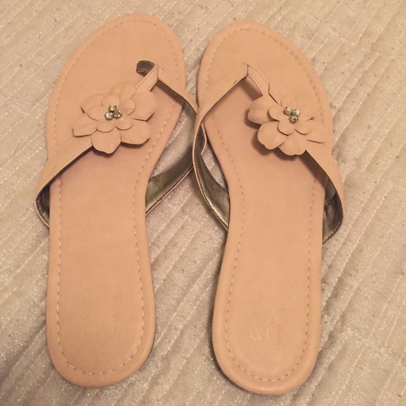 Flip flops- never worn!!