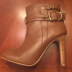 Colin Stuart Ankle Boots