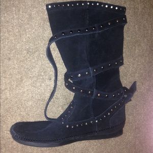 Minnetonka boots