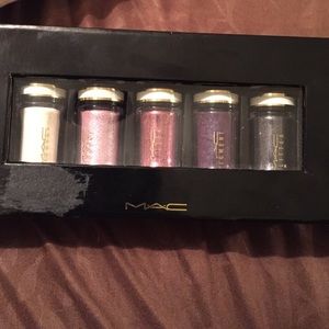 MAC Pigment Eye Shadows