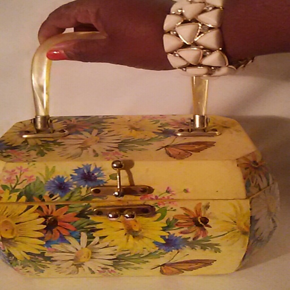Vintage wooden purse