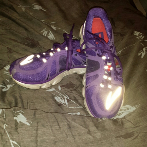 Brooks  running shoes NWOT
