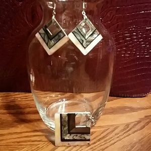 Pendant and earring set