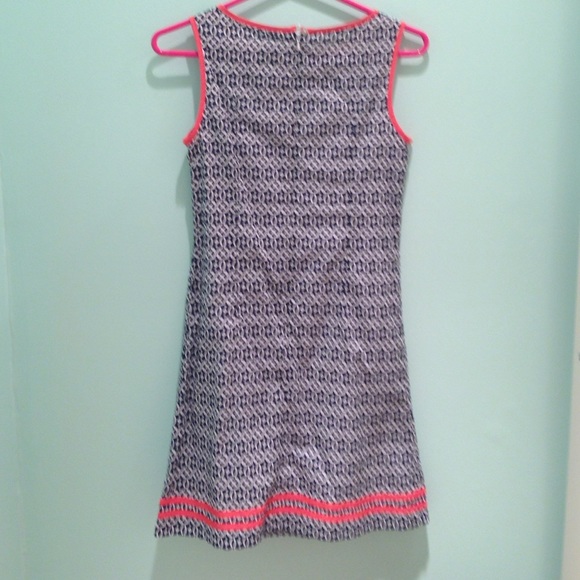 Super cute dress - Picture 2 of 2