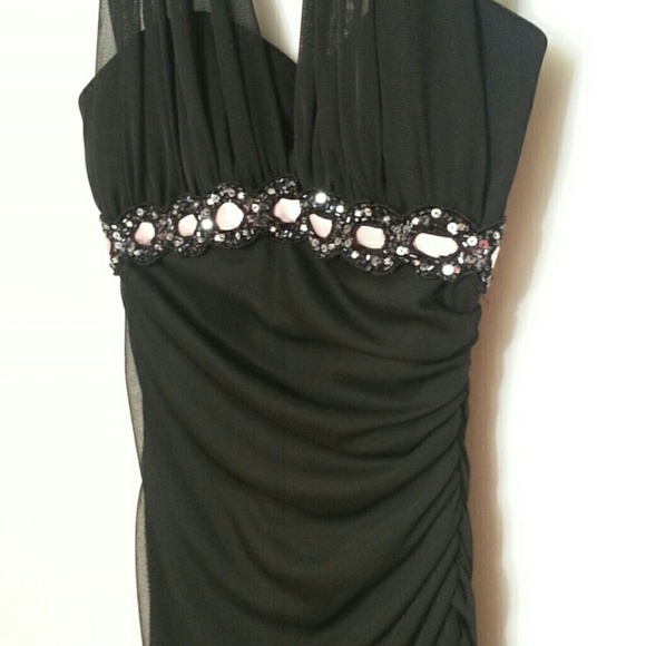 Black prom dress - Picture 2 of 3