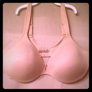 Brand new without tag Bali bra in nude.