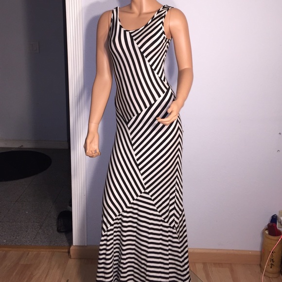 Monteau stripe long maxi dress