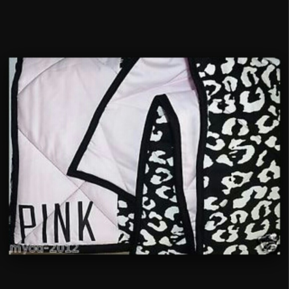 Pink bedding set - Picture 3 of 4