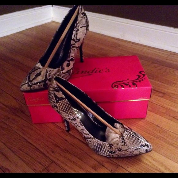NIB Candies High Heels (Snakeskin) - Picture 2 of 2