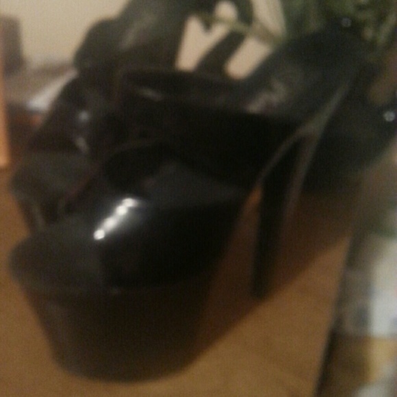 Platform heels