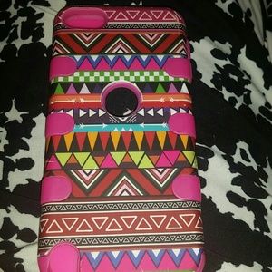 Ipod touch 5th Gen case  never used!