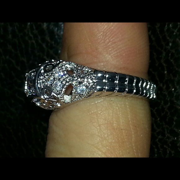 ✋✋SOLD!!! NWOT Vintage Styled ArtDeco CZ Ring - Picture 2 of 4