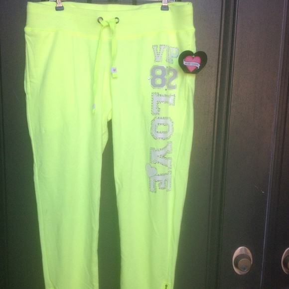 Hard Candy Cropped sweat pants w/zipper Size 11-L