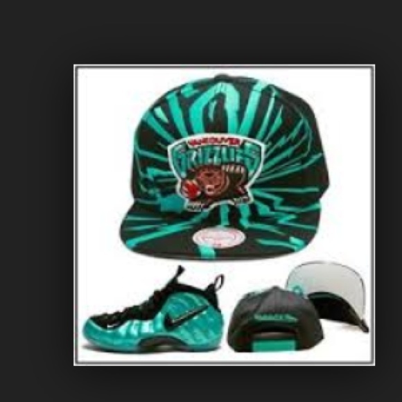 Vancouver Grizzlies Snapback