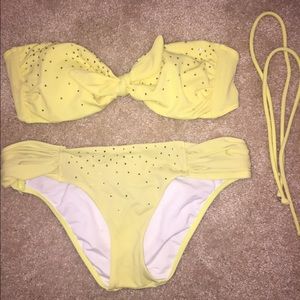 Victoria's Secret bikini