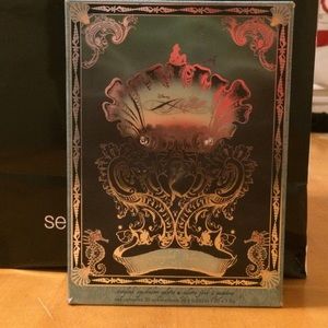 limited-edition Arial story book pallette